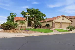 9828 W Jasmine Trail, Peoria, AZ 85383 - Photo 6