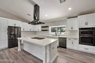 1641 W Evans Dr, Phoenix, AZ 85023 - Photo 8