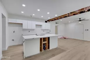 4619 N 13th Pl, Phoenix, AZ 85014 - Photo 8