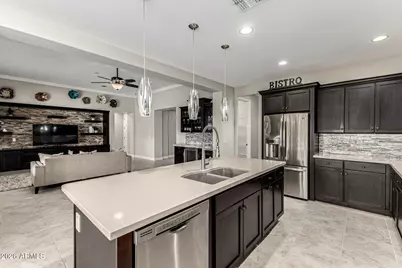 16723 W Alvarado Drive, Goodyear, AZ 85395 - Photo 8