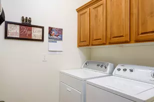 2663 S Springwood Blvd S, Mesa, AZ 85209 - Photo 18