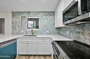 12212 N Paradise Vlg Pkwy S, Phoenix, AZ 85032 - Photo 12