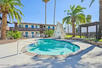 2931 N 38th Street #20, Phoenix, AZ 85018 - Photo 10