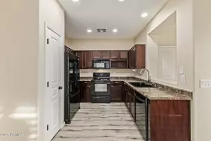 3885 E Santa Fe Ln, Gilbert, AZ 85297 - Photo 12