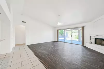 5646 W Blackhawk Drive, Glendale, AZ 85308 - Photo 2