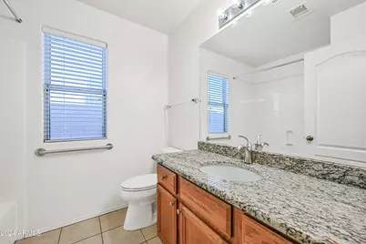 5646 W Blackhawk Drive, Glendale, AZ 85308 - Photo 20