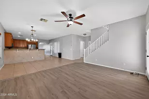 939 E Sourwood Dr, Gilbert, AZ 85298 - Photo 8