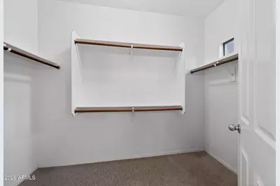 939 E Sourwood Drive, Gilbert, AZ 85298 - Photo 34