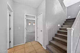 939 E Sourwood Dr, Gilbert, AZ 85298 - Photo 36