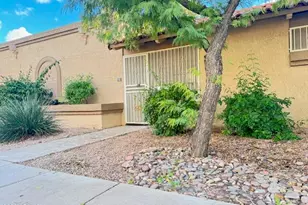 97 N Cooper Rd, Chandler, AZ 85225 - Photo 2
