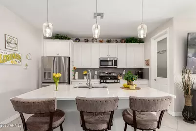 18349 W Skyline Court, Surprise, AZ 85374 - Photo 10