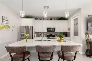 18349 W Skyline Ct, Surprise, AZ 85374 - Photo 10