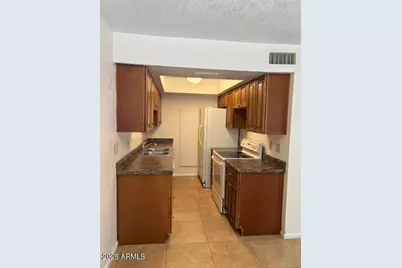 286 W Palomino Drive #178, Chandler, AZ 85225 - Photo 2