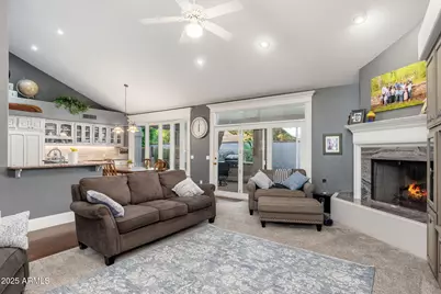 700 N Dobson Road #16, Chandler, AZ 85224 - Photo 16