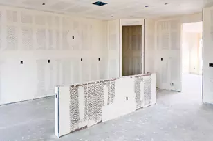 9526 W Tamarisk Ave, Tolleson, AZ 85353 - Photo 4