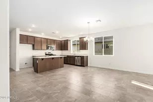 13232 W Ranch Gate Rd, Peoria, AZ 85383 - Photo 4