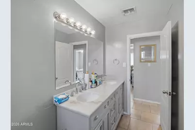 2748 W Ocotillo Road, Phoenix, AZ 85017 - Photo 14