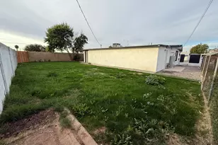 4107 N 49th Dr, Phoenix, AZ 85031 - Photo 6