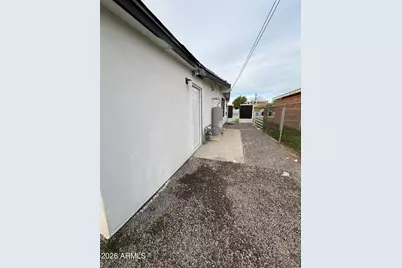 4107 N 49th Drive, Phoenix, AZ 85031 - Photo 10