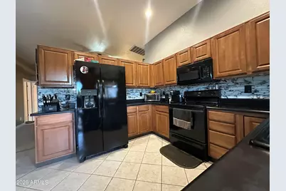 14764 S Amado Boulevard, Arizona City, AZ 85123 - Photo 16