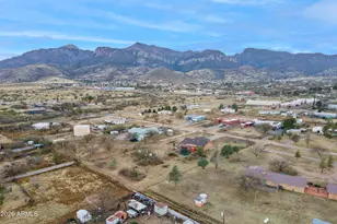 5525 S San Paulo Ave, Sierra Vista, AZ 85650 - Photo 10