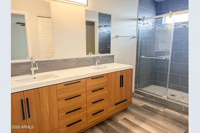 4319 W Sandra Terrace, Glendale, AZ 85306 - Photo 2