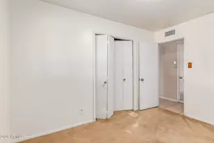 3634 W Medlock Dr, Phoenix, AZ 85019 - Photo 18