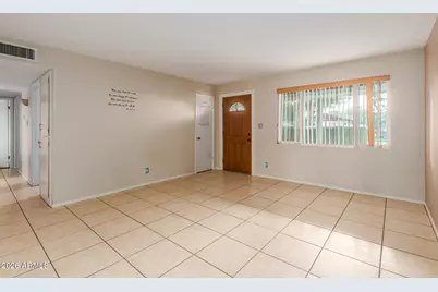 3634 W Medlock Drive, Phoenix, AZ 85019 - Photo 4