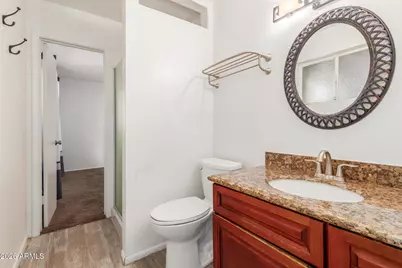 3634 W Medlock Drive, Phoenix, AZ 85019 - Photo 16