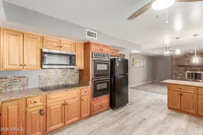 3634 W Medlock Drive, Phoenix, AZ 85019 - Photo 12