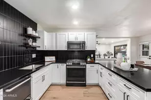 8252 E Heatherbrae Ave, Scottsdale, AZ 85251 - Photo 8