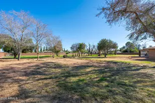 10839 N 59th Ave, Glendale, AZ 85304 - Photo 36