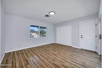 11202 N 42nd Place, Phoenix, AZ 85028 - Photo 32