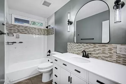 11202 N 42nd Place, Phoenix, AZ 85028 - Photo 30