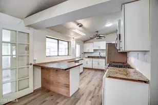 6131 N 8th Ave, Phoenix, AZ 85013 - Photo 12