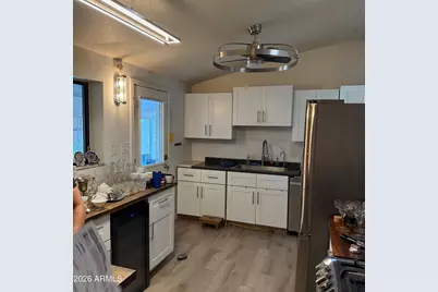 6131 N 8th Avenue, Phoenix, AZ 85013 - Photo 6