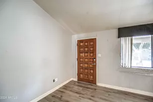 6131 N 8th Ave, Phoenix, AZ 85013 - Photo 4