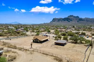 2235 E Cody St, Apache Junction, AZ 85119 - Photo 6