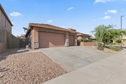 2026 W Hidden Treasure Way, Phoenix, AZ 85086 - Photo 8
