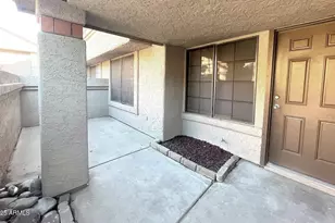 700 E Mesquite Cir, Tempe, AZ 85288 - Photo 16