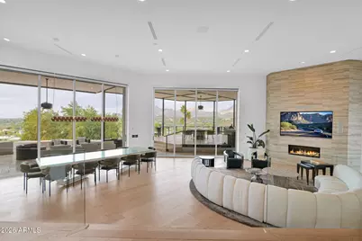 5632 N Camelback Canyon Drive, Phoenix, AZ 85018 - Photo 4