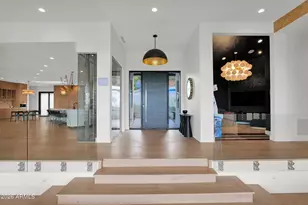 5632 N Camelback Canyon Dr, Phoenix, AZ 85018 - Photo 12