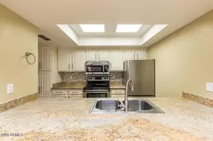 6900 E Gold Dust Ave, Paradise Valley, AZ 85253 - Photo 4