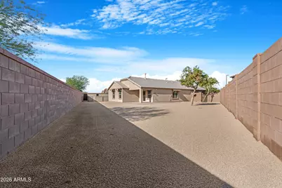 2315 E Hazeltine Way, Gilbert, AZ 85298 - Photo 32