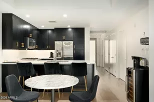 7161 E Rancho Vista Dr, Scottsdale, AZ 85251 - Photo 2