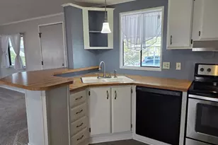 2233 E Behrend Dr, Phoenix, AZ 85024 - Photo 14