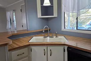 2233 E Behrend Dr, Phoenix, AZ 85024 - Photo 16