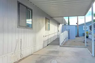 2233 E Behrend Dr, Phoenix, AZ 85024 - Photo 34