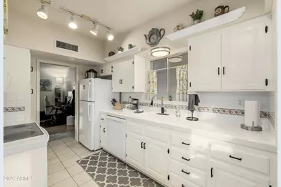 5150 N 20th Street #205, Phoenix, AZ 85016 - Photo 6