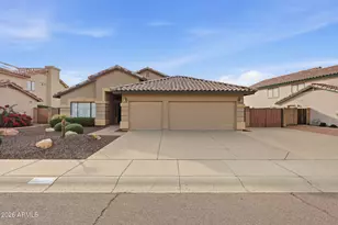 1623 E Runion Dr, Phoenix, AZ 85024 - Photo 1